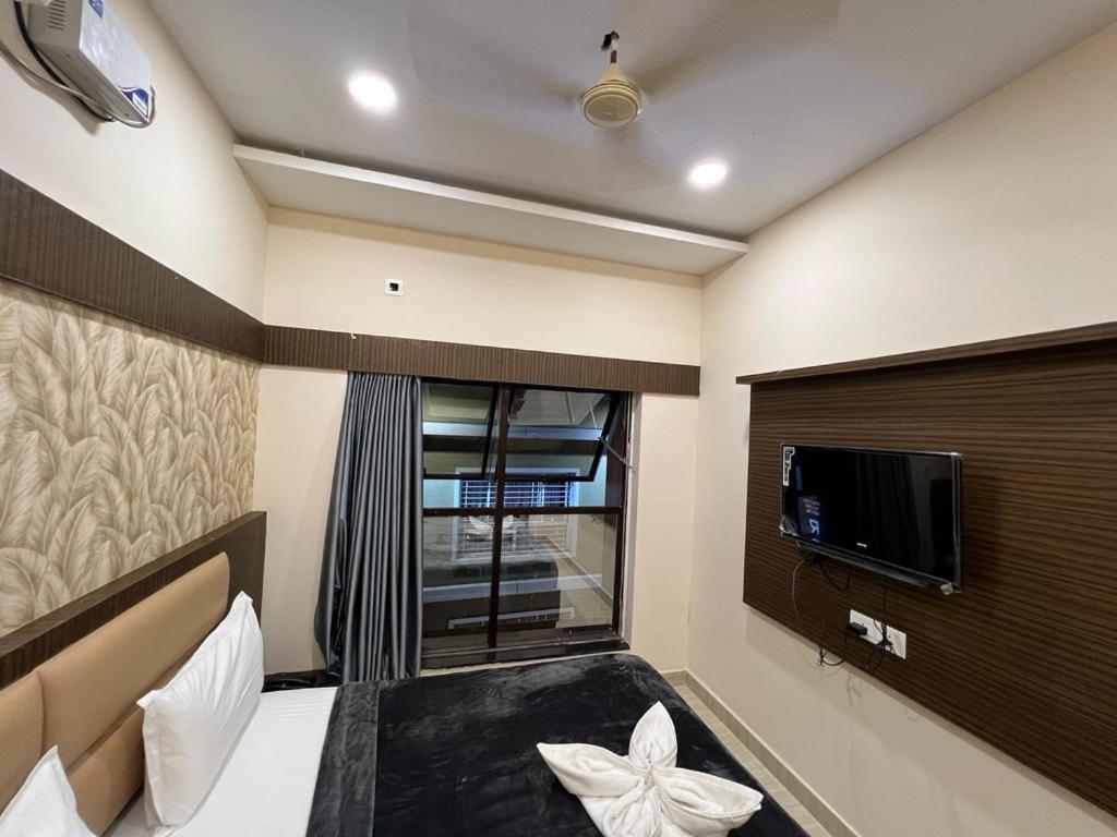 The Park Avenue Hotel - Business Class Hotel Near Central Railway Station Chennai Periyamet Exterior foto