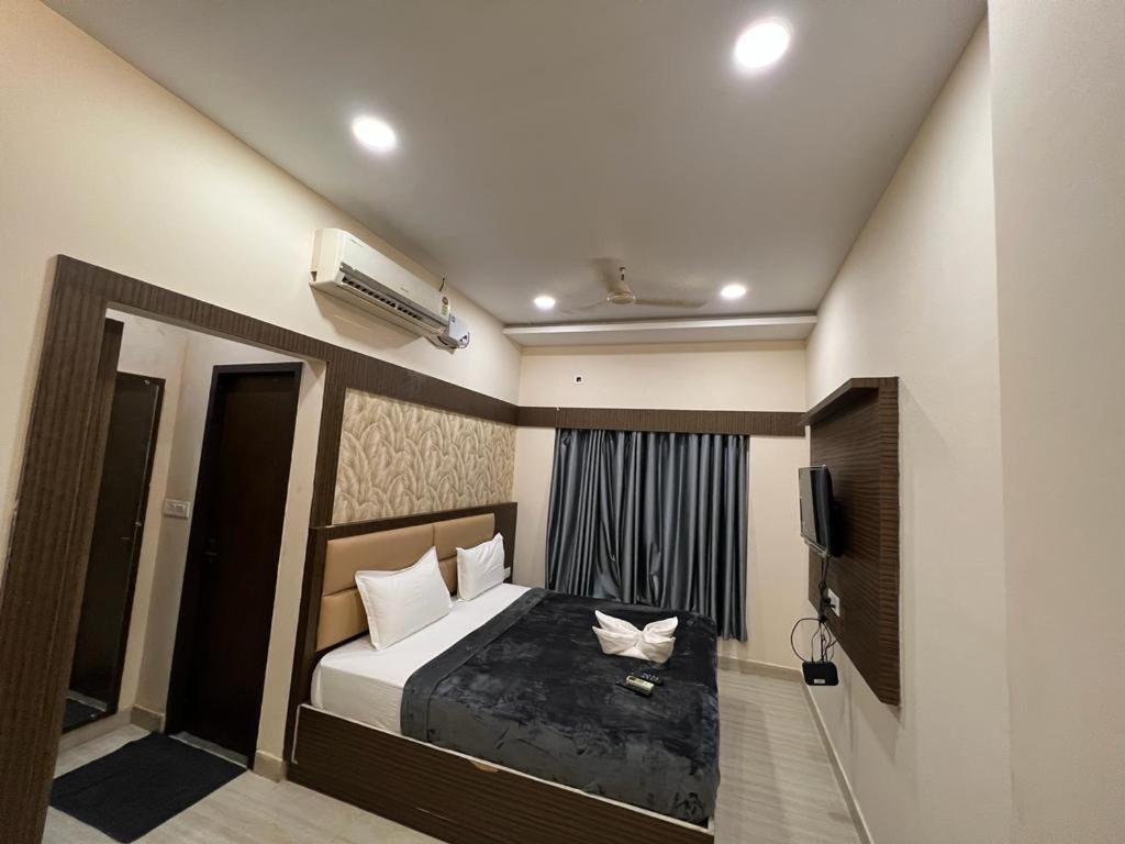The Park Avenue Hotel - Business Class Hotel Near Central Railway Station Chennai Periyamet Exterior foto