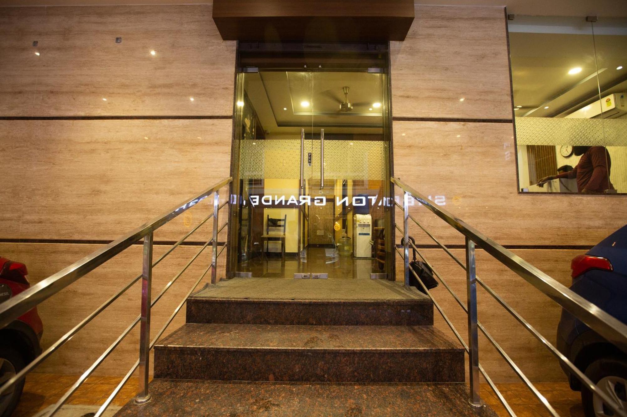 The Park Avenue Hotel - Business Class Hotel Near Central Railway Station Chennai Periyamet Exterior foto