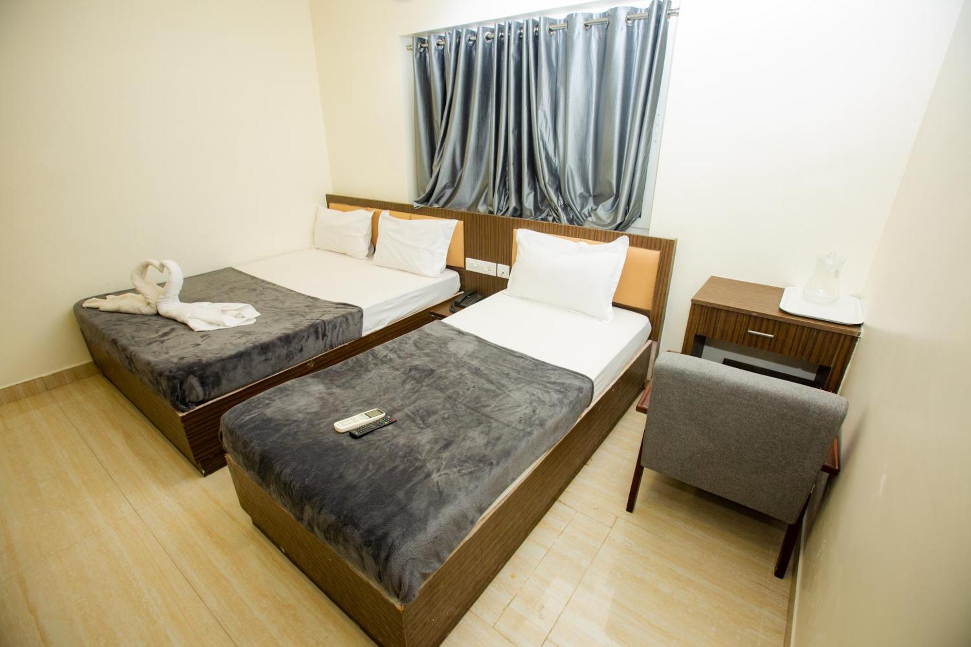 The Park Avenue Hotel - Business Class Hotel Near Central Railway Station Chennai Periyamet Exterior foto
