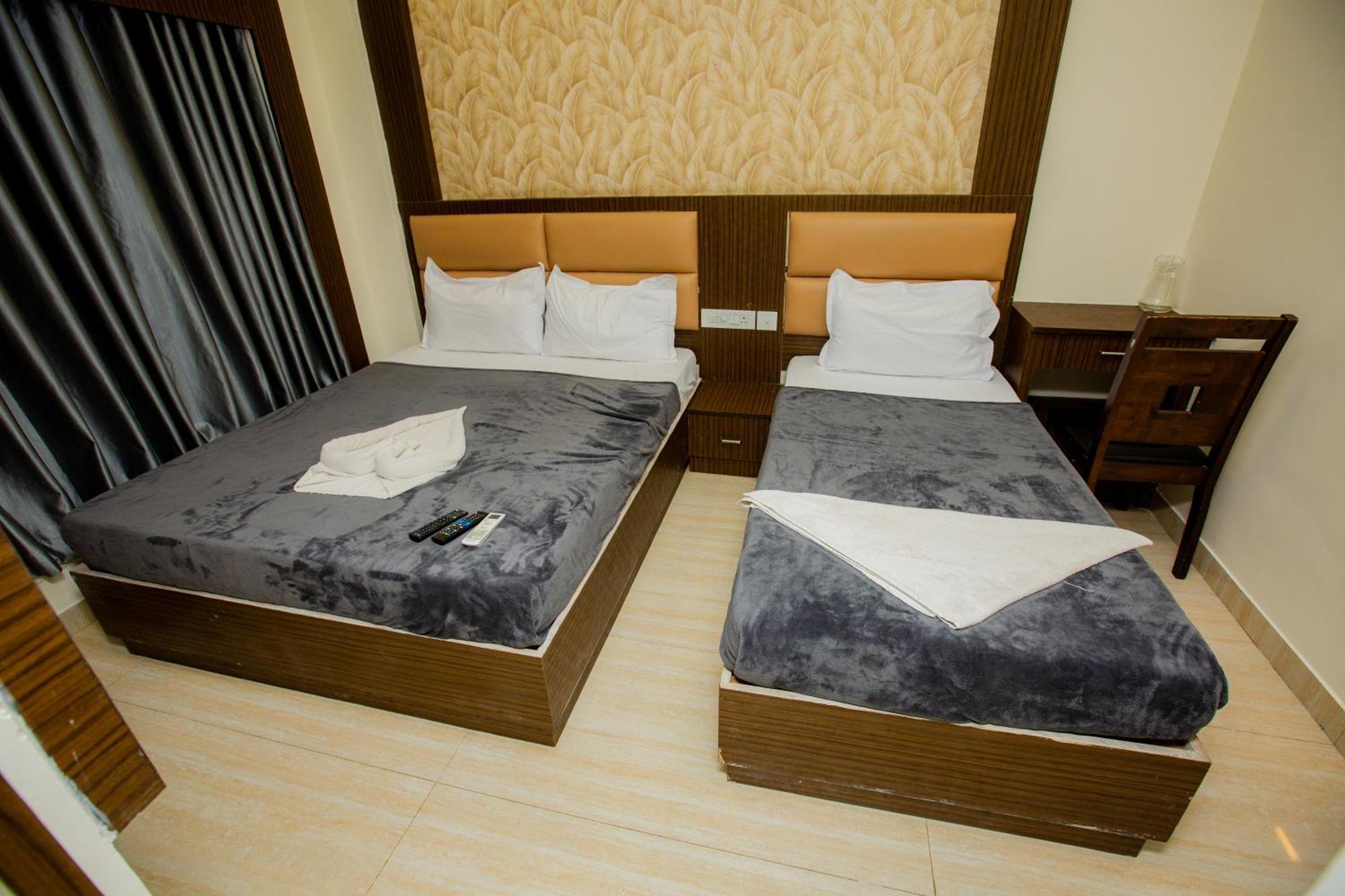 The Park Avenue Hotel - Business Class Hotel Near Central Railway Station Chennai Periyamet Exterior foto